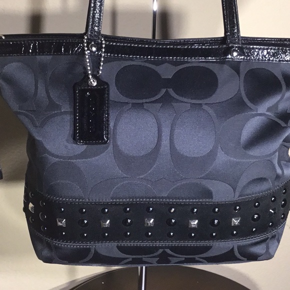 COACH Rare Black/Gray Tote - Picture 3 of 11